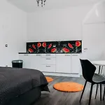 Lora & Lana * Ljubljana