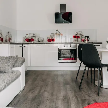 Lora & Lana Apartment Ljubljana