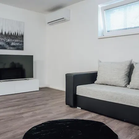 Apartment Lora & Lana Ljubljana