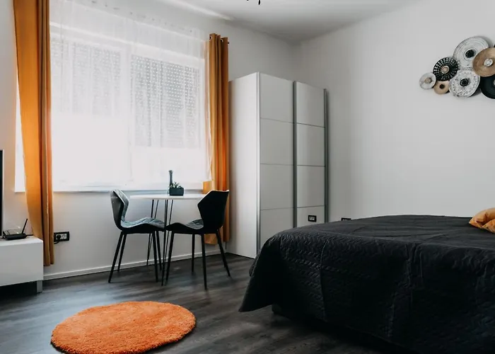 Lora & Lana * Ljubljana