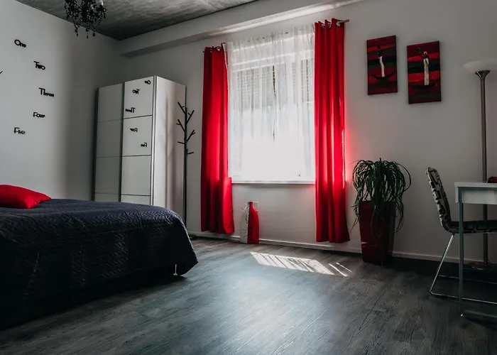 Apartman Lora & Lana *