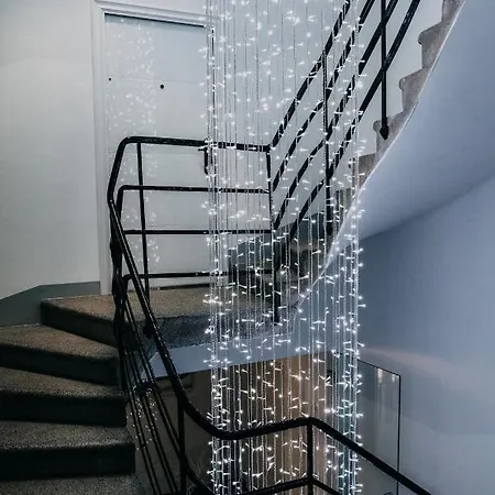 Lora & Lana * ليوبليانا