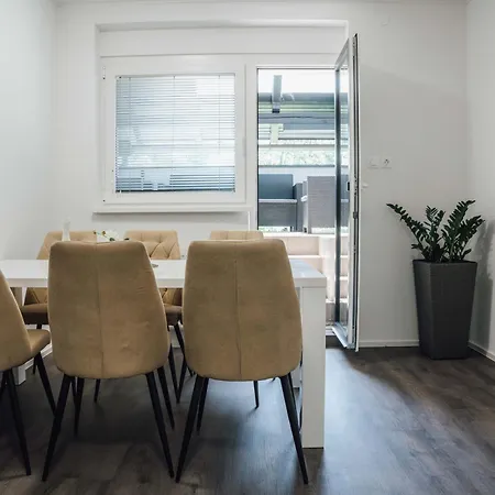 Lora & Lana Appartement