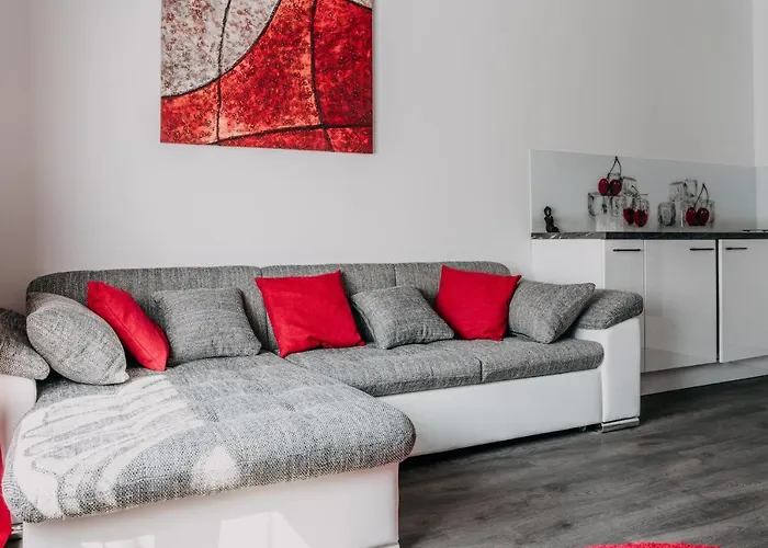 Lora & Lana Ljubljana