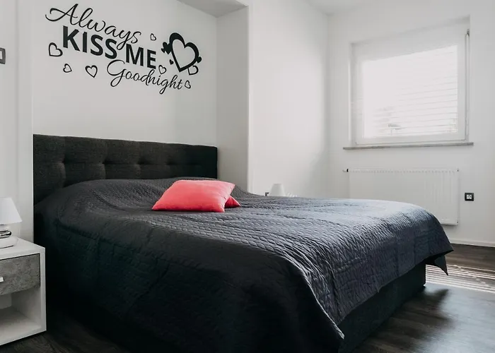 Lora & Lana Apartma *