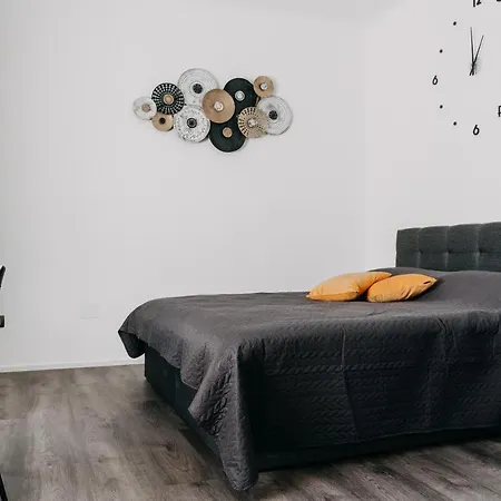 Lora & Lana * Lubiana